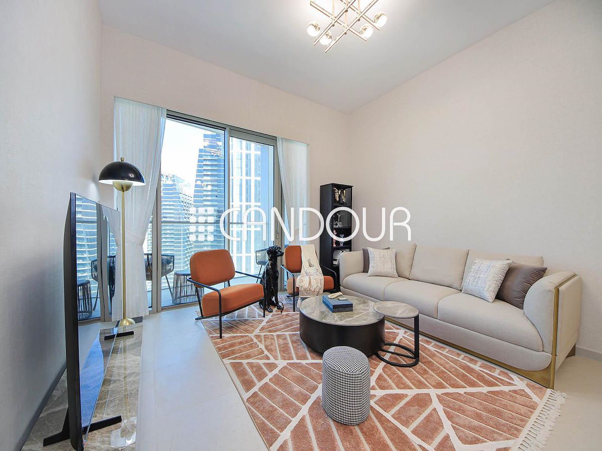 2 bedroom Apartment for rent in Grande at 300,000 AED per year