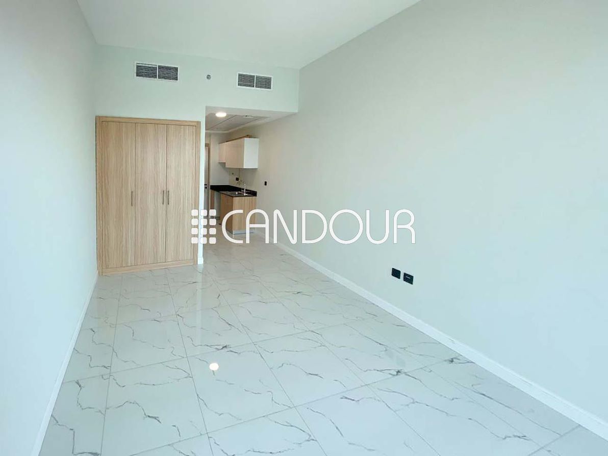 Studio Apartment for rent in alexis tower at 55,000 AED per year