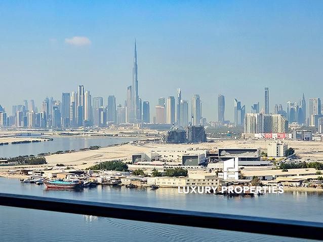 2 bedroom Apartment for rent in address harbour point tower 2 at 240,000 AED per year