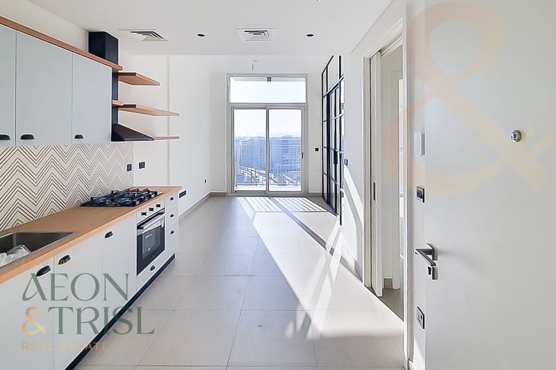 1 bedroom Apartment for rent in socio tower 1 at 90,000 AED per year
