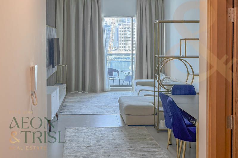 1 bedroom Apartment for rent in the bay at 110,000 AED per year