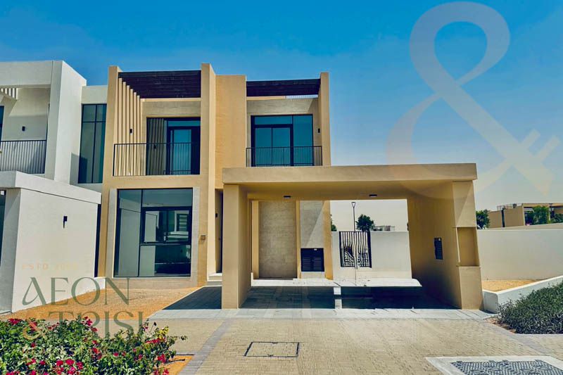 4 bedroom Villa for rent in greenview 3 at 169,999 AED per year
