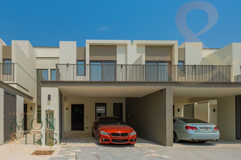 3 bedroom Villa for rent in Aura at 215,000 AED per year