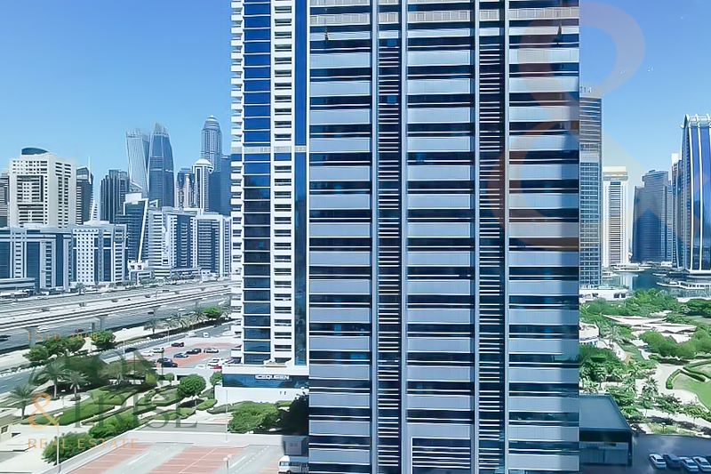 3 bedroom Apartment for rent in armada tower 1 at 200,000 AED per year