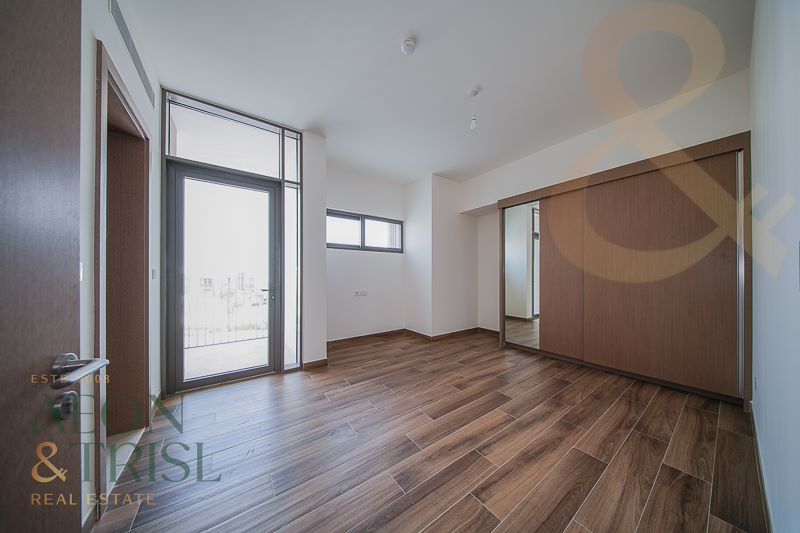 4 bedroom Villa for rent in tilal al furjan at 280,000 AED per year