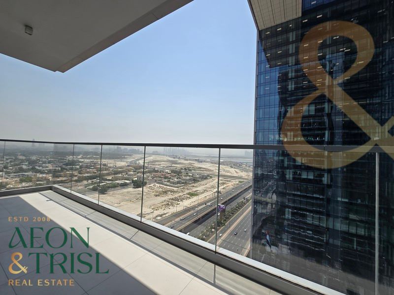 2 bedroom Apartment for rent in vida dubai mall tower 2 at 240,000 AED per year