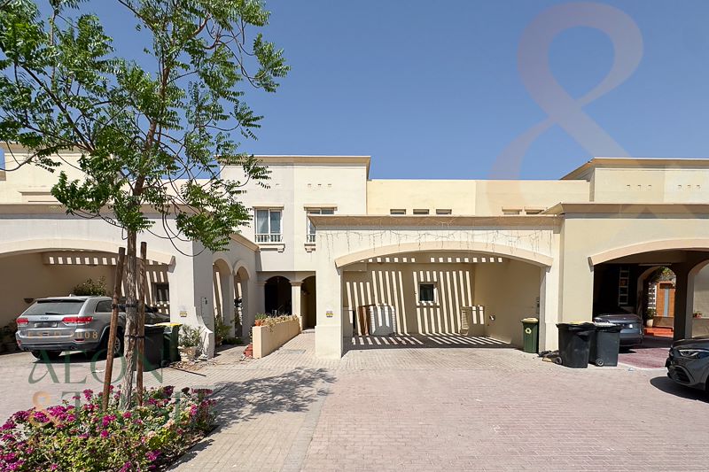 3 bedroom Villa for rent in springs 15 at 280,000 AED per year
