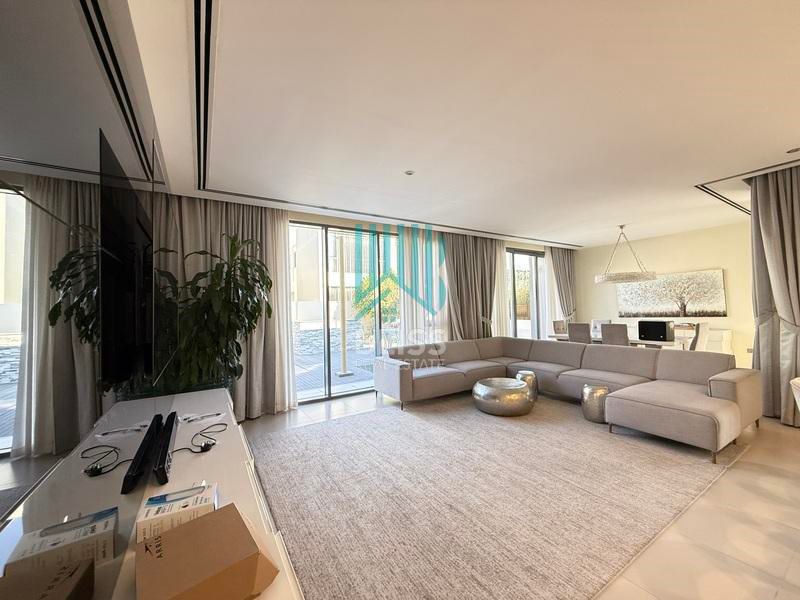 4 bedroom Villa for rent in sidra villas ii at 530,000 AED per year