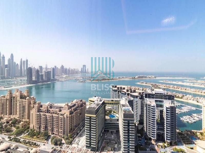 Studio Apartment for rent in the palm tower at 130,000 AED per year