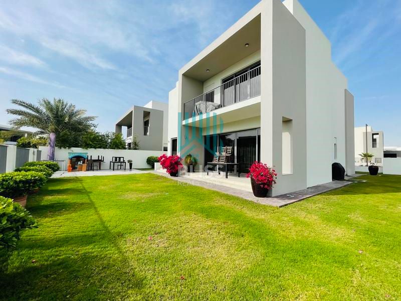 5 bedroom Villa for rent in sidra villas i at 599,999 AED per year