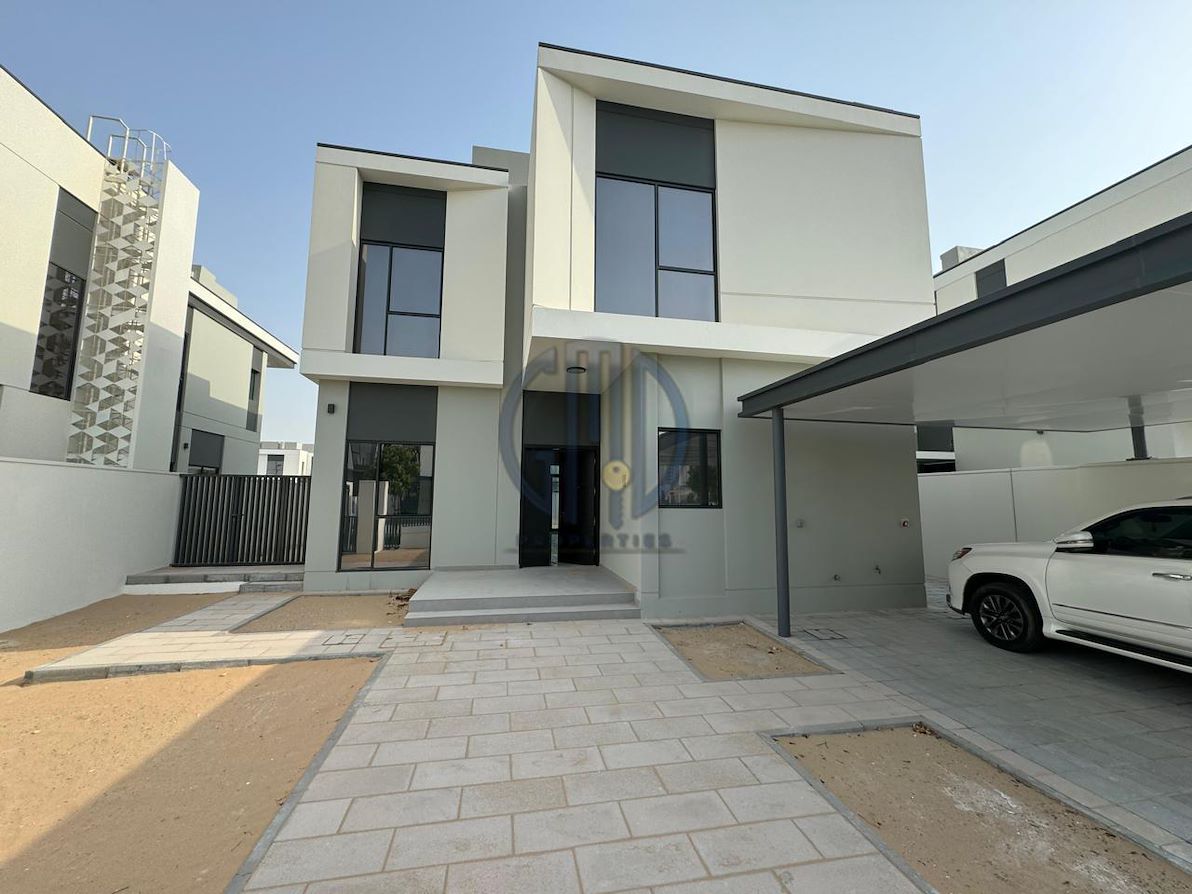 4 bedroom Villa for rent in murooj al furjan at 365,000 AED per year