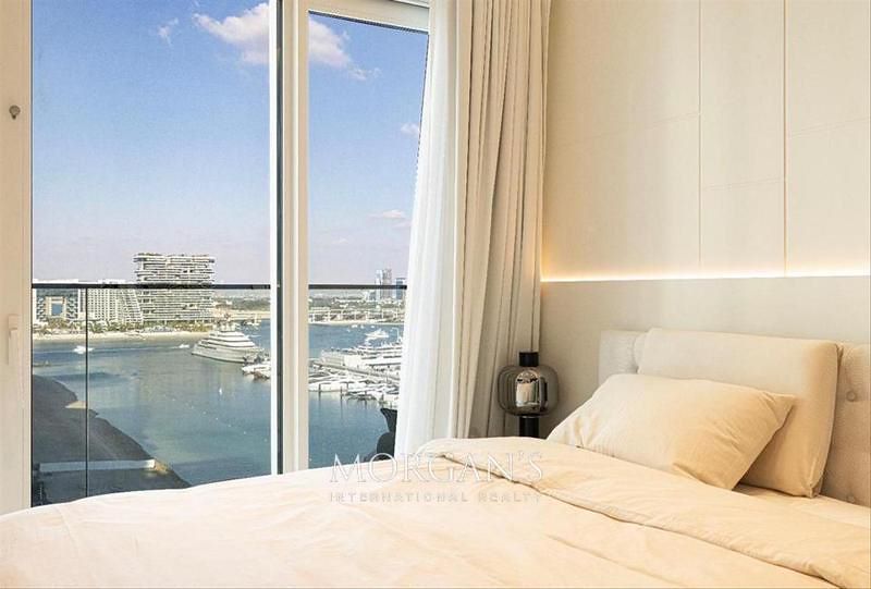 3 bedroom Apartment for rent in sunrise bay at 600,000 AED per year