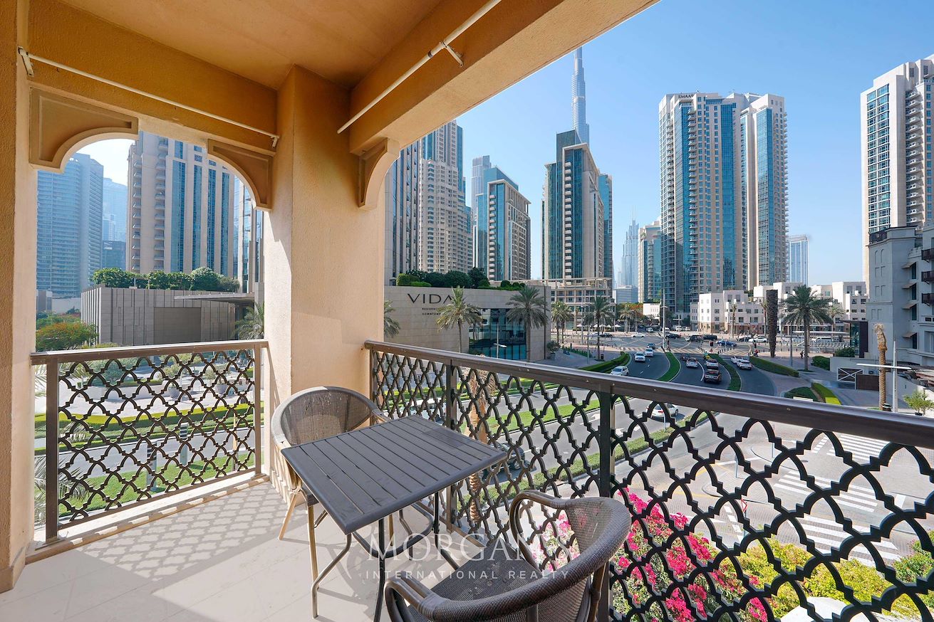 2 bedroom Apartment for rent in zanzebeel 3 at 190,000 AED per year