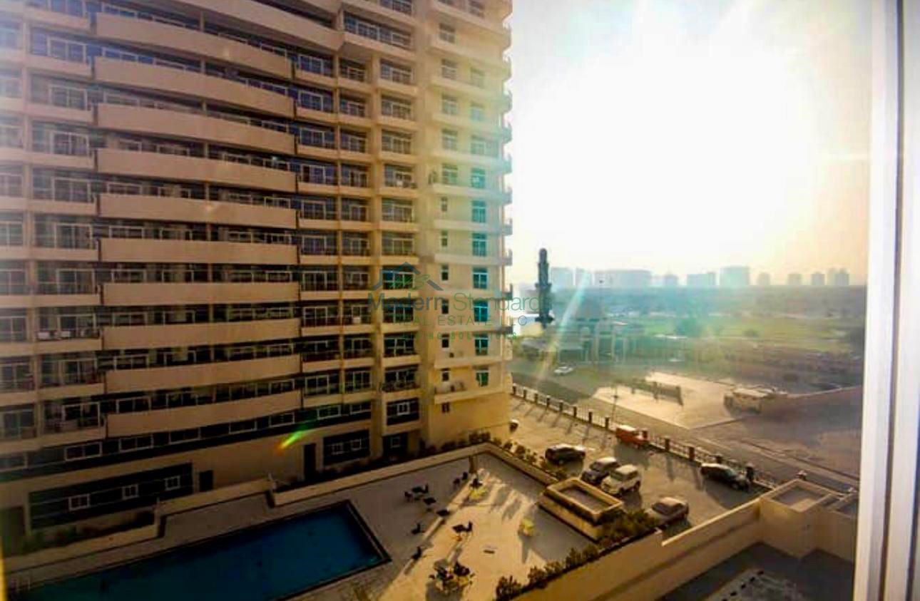1 bedroom Apartment for rent in royal residence 2 at 58,000 AED per year