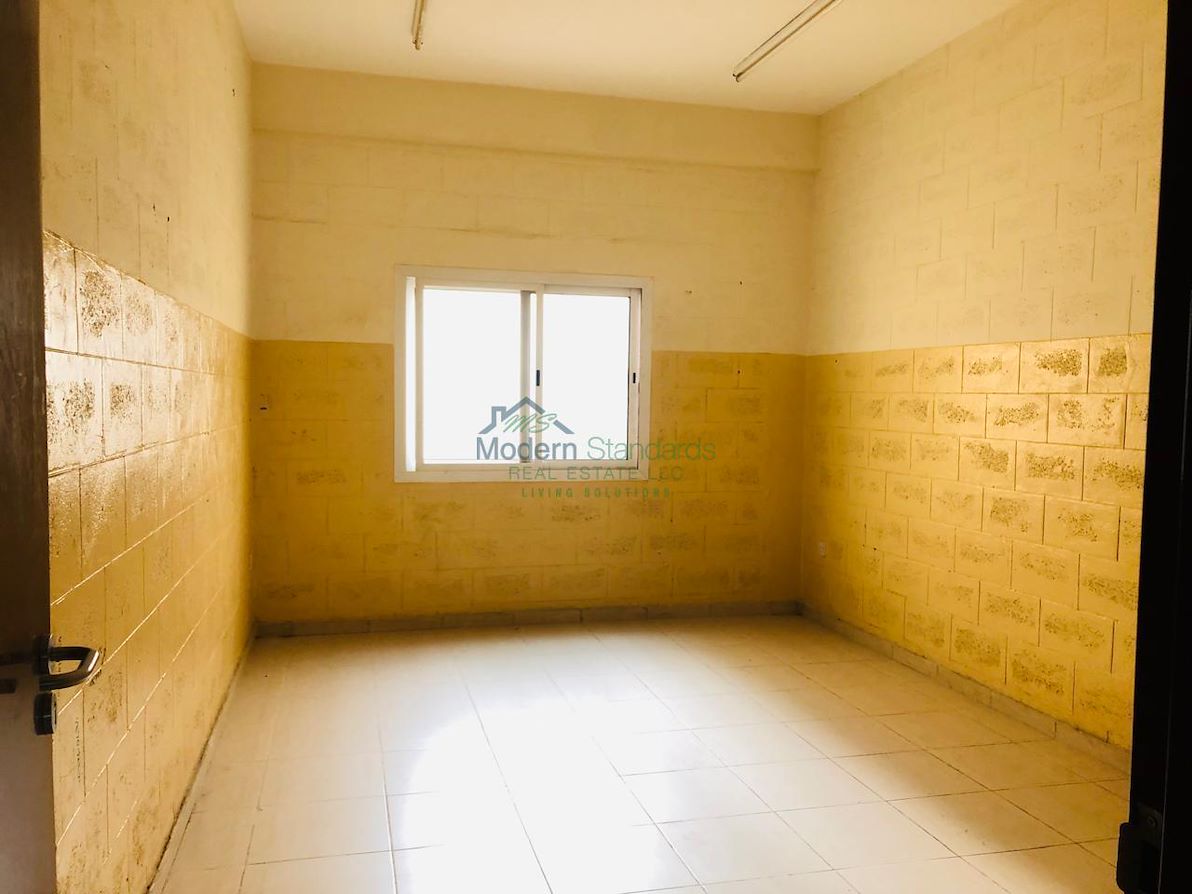 Labour Camp for rent in jebel ali industrial 1 at 28,800 AED per year