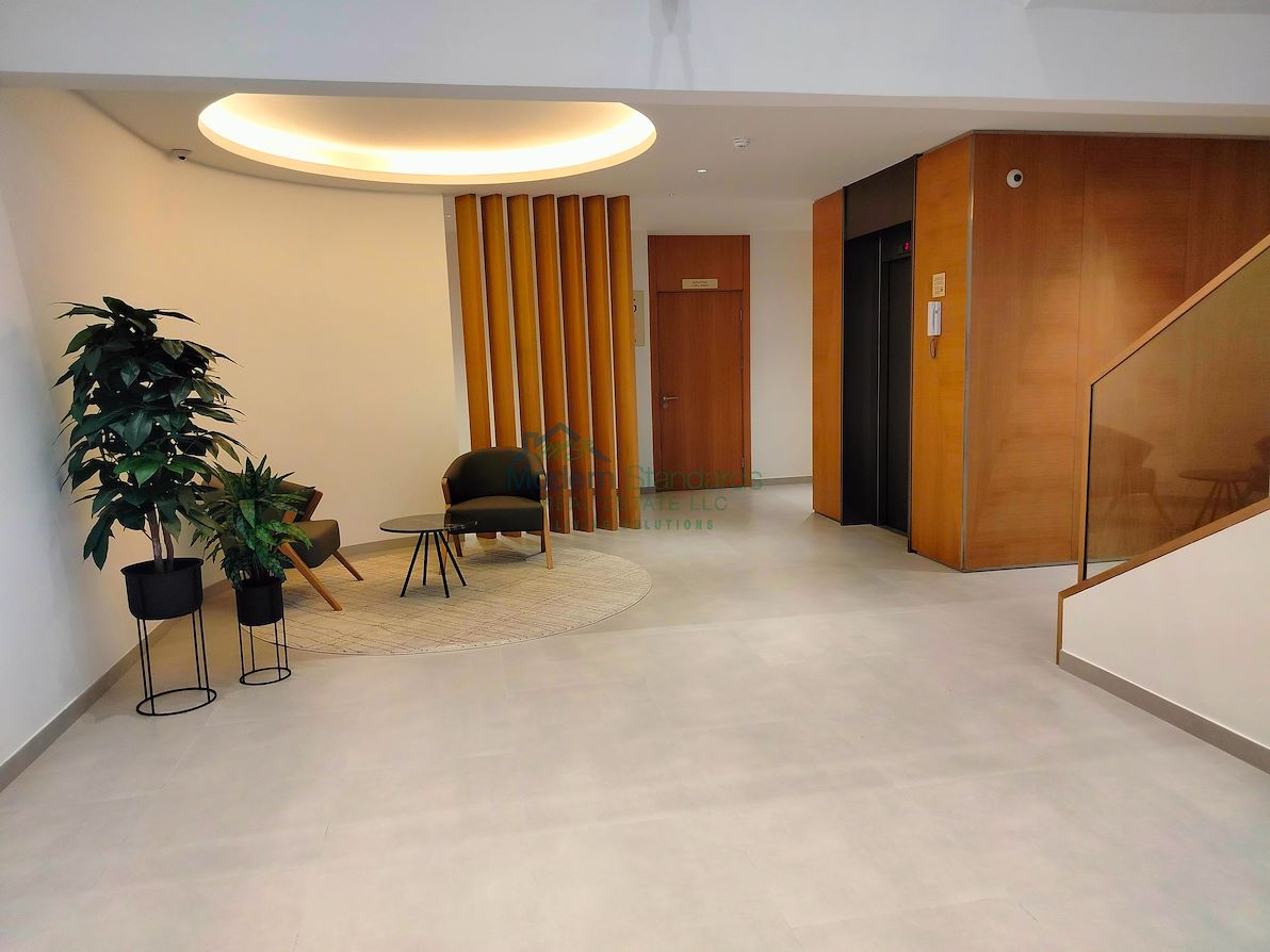 1 bedroom Apartment for rent in the gardens buildings at 87,000 AED per year