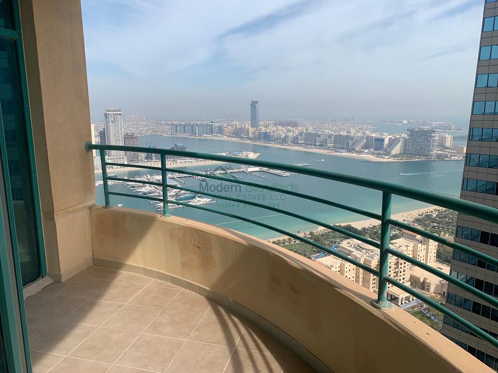 4 bedroom Apartment for rent in marina crown at 270,000 AED per year