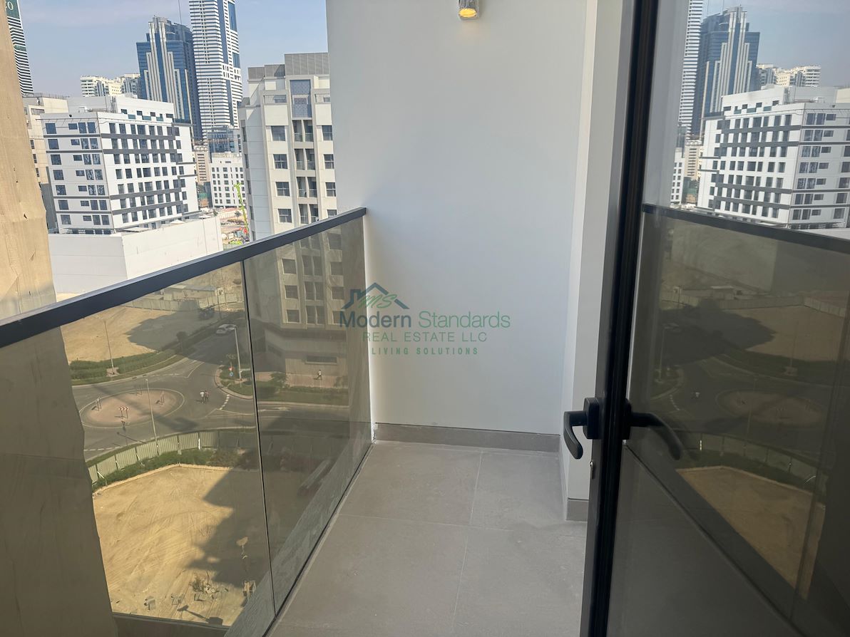 1 bedroom Apartment for rent in jumeirah garden city at 89,999 AED per year