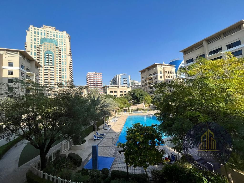 4 bedroom Apartment for rent in al ghaf 1 at 250,000 AED per year