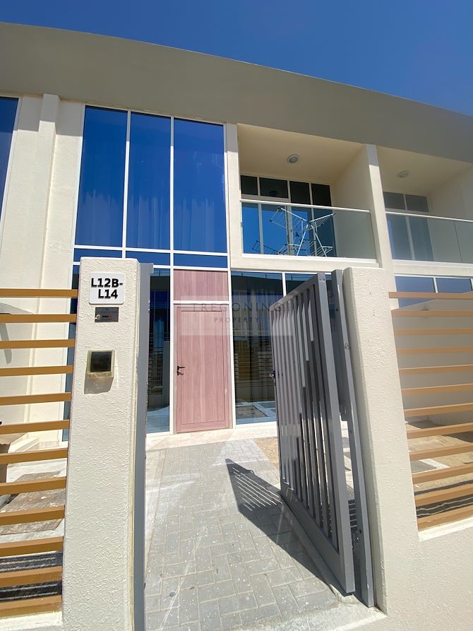 2 bedroom Villa for rent in rukan 3 at 140,000 AED per year